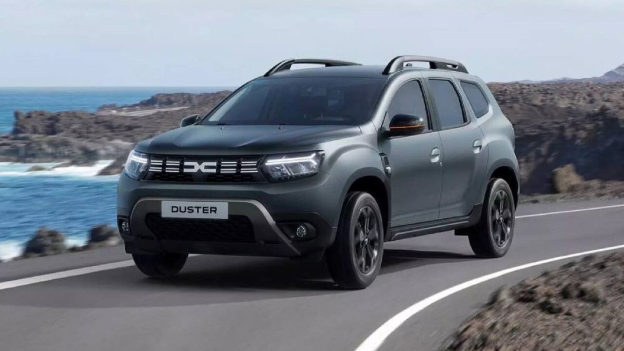 AUTO gruppo F DACIA DUSTER